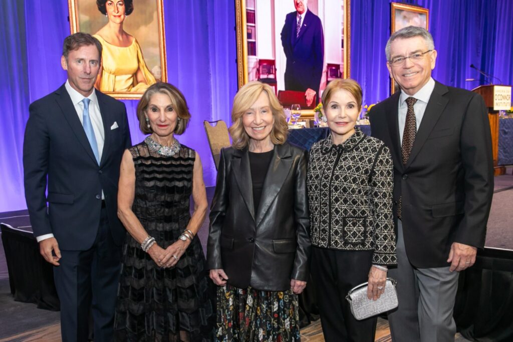Mark Updegrove, Ellen Katz, Doris Kearns Goodwin, Margot and Dennis Knight
